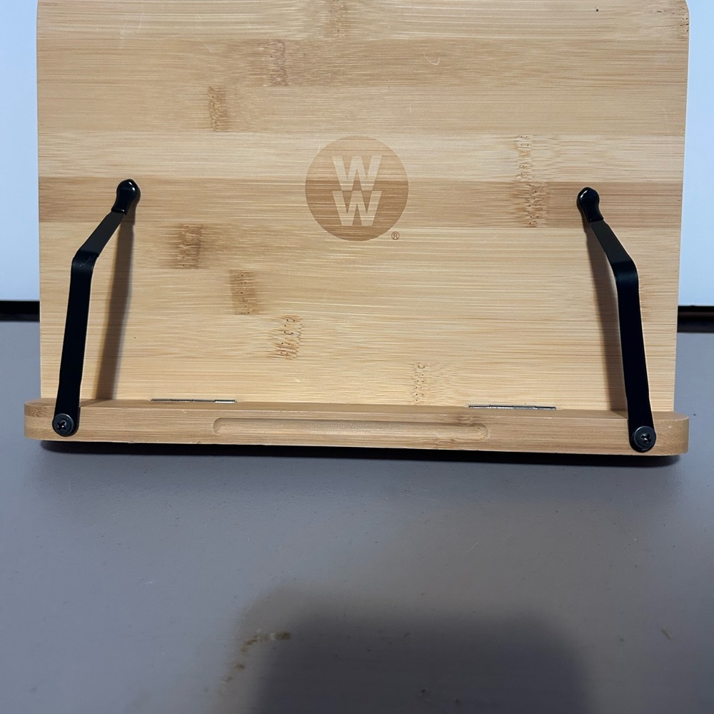 Weight Watchers Bamboo Wooden Tablet Stand or cookbook holder with Black Holders